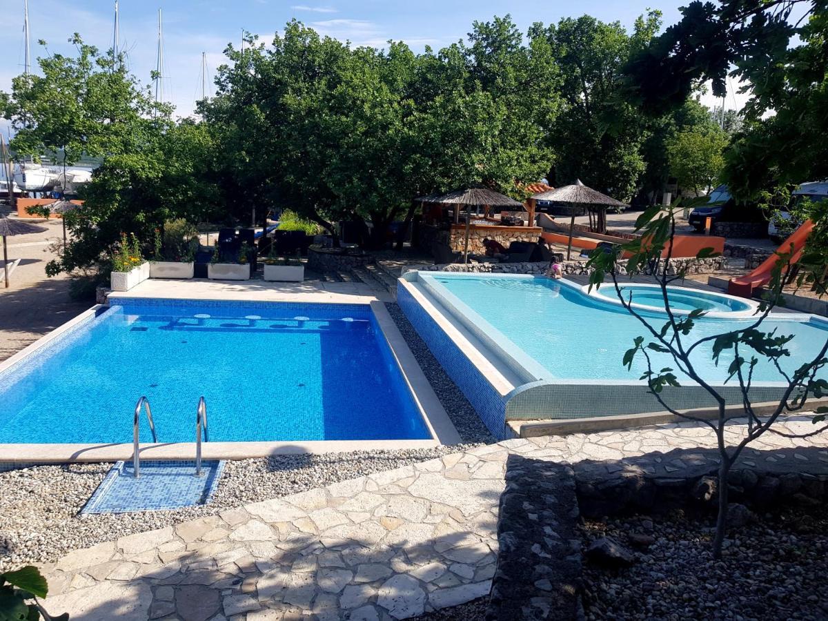 Krk Mobile Homes Klimno Exterior foto